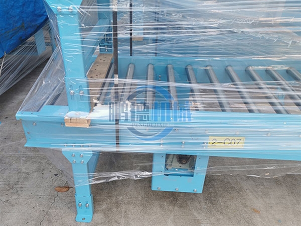 滾筒輸送機